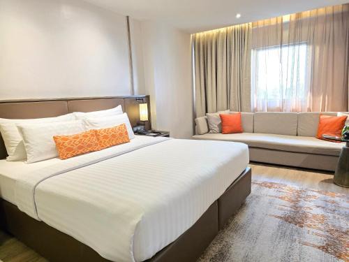 Sima Thani Hotel
