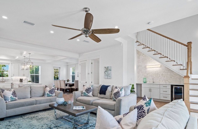 SIMON SEAS: A New Coastal Home with 2 Pool, Gated Neighborhood, Close to the Beach!