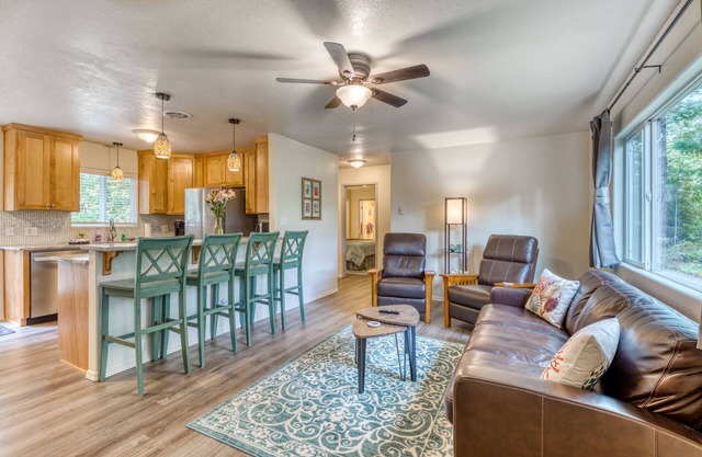 Single-level, dog-friendly home w/private fenced-in yard & easy beach access