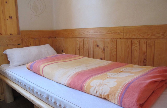 Single room Don Bosco - House Lehmkloster am Wangeliner Garten with 5 single rooms