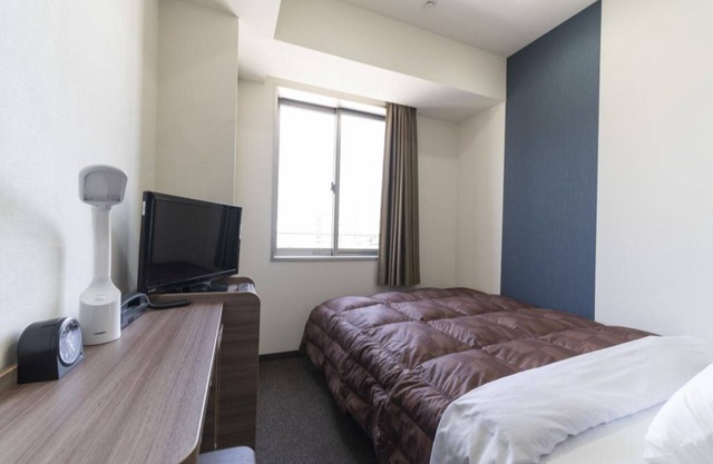 Single room nonsmoking semidouble plan with bre/Fukuoka Fukuoka