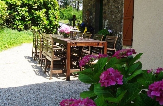Single Storey Villa set in beautiful location with complete privacy