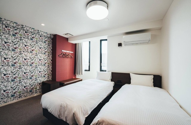 Tap Hotel Saga 