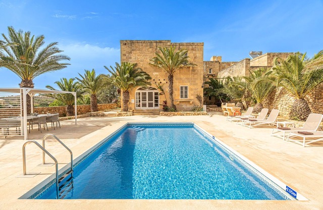 Sinjura - Xaghra Holiday Home