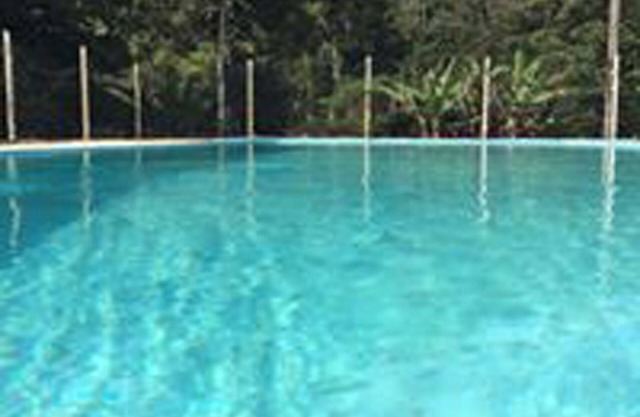 Site in Juquitiba, table games, pool, party room, soccer field.
