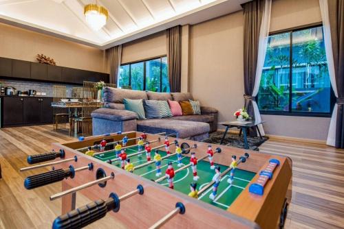 Sky Blue Pool Villa at Hua Hin 3Bedrooms and 4 Bathrooms near Cha-Am beach
