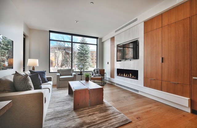 Ski-In/Ski-Out at Canyons Village - Pool/Hot Tub