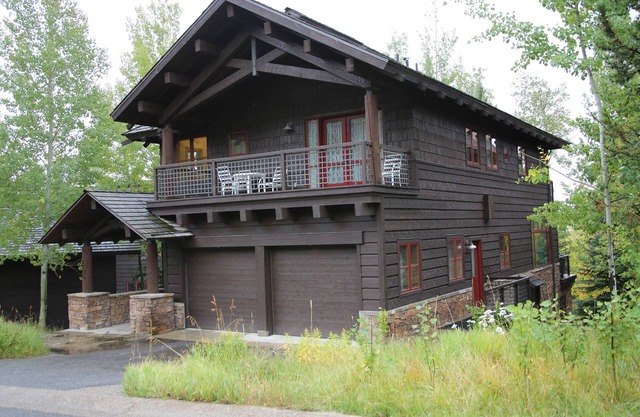 Ski-in, Ski-Out, Hot Tub, Granite Ridge Home in Teton Village