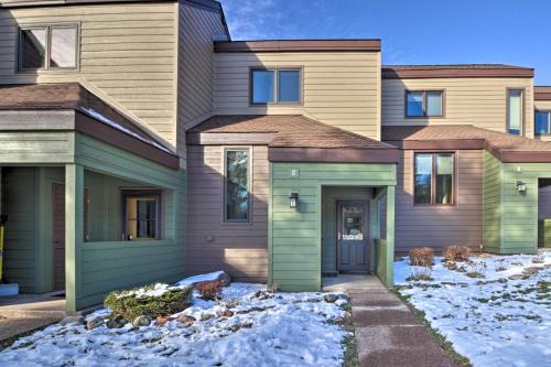 Ski-In, Ski-Out Townhome with Lofted Owners Suite