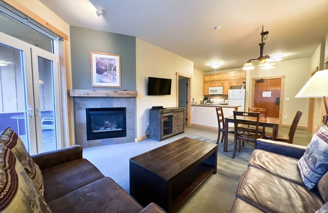 Ski-in/Ski-out with views at Sunstone