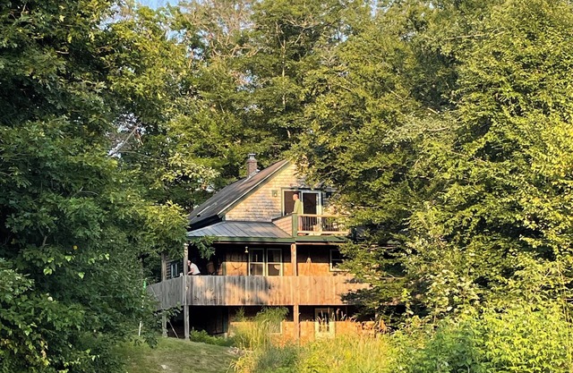 Ski Maine and NH from this 3 bedroom Maine Cabin