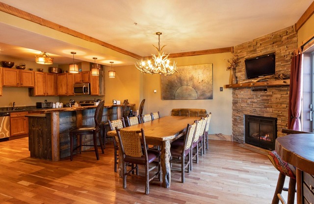 Ski on/Ski off, Convenient, Spacious & Extra Clean, Perfect for Large Families