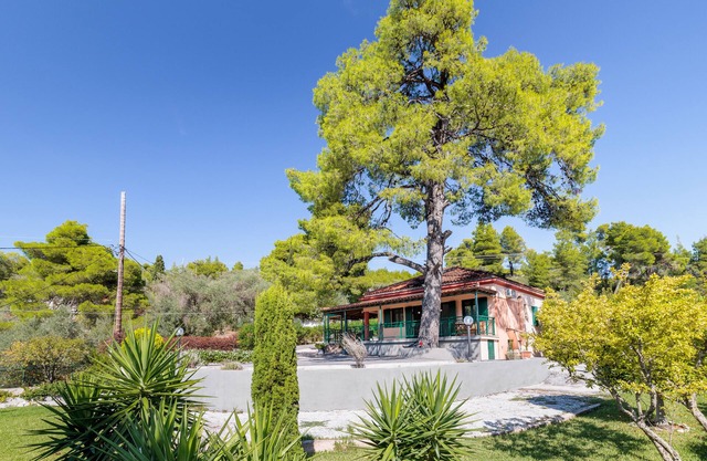 Skopelos country house Diamantis & Chrisi