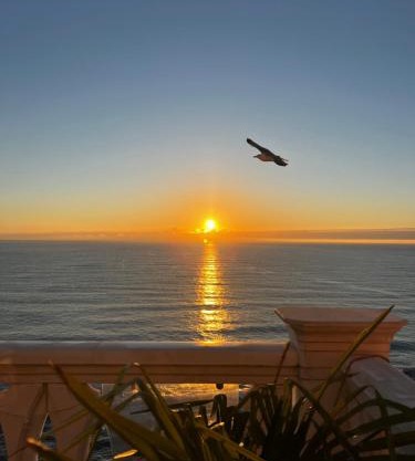 Sky & Sea Apartment