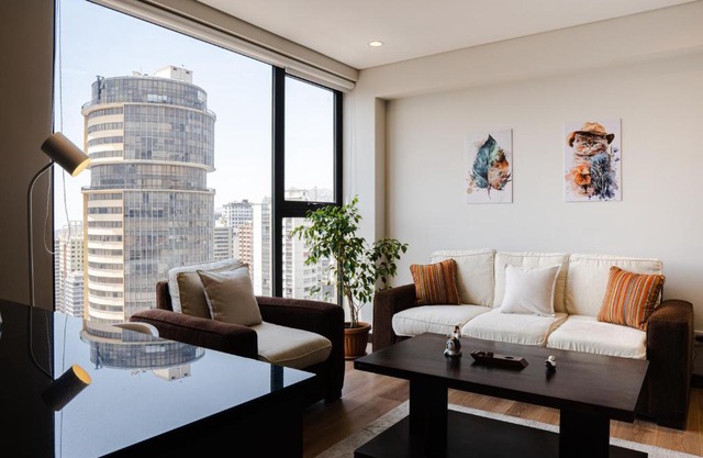 Sky Suites - City Center First Class Apartment