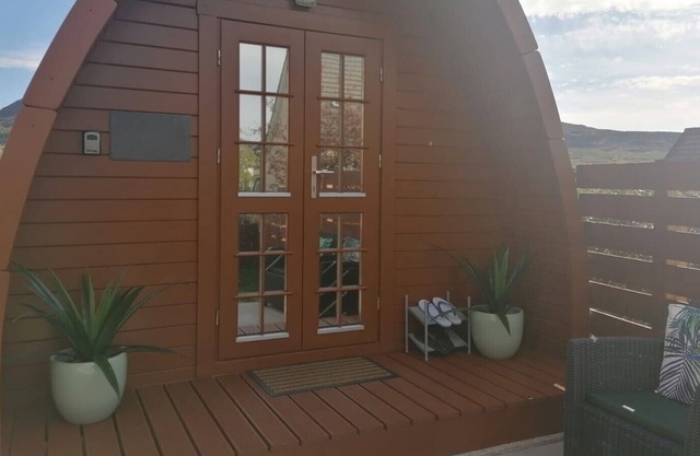 Skye Garden Pod