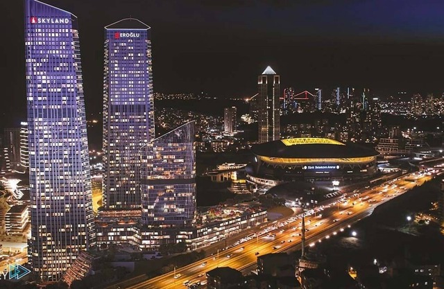 Skyland Luxury Tower Istanbul 1+1 with Terrace