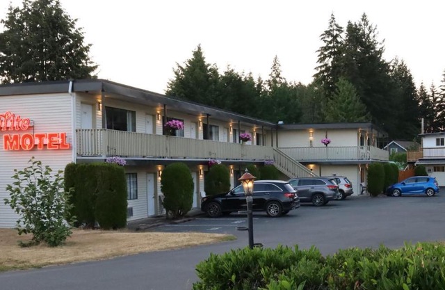 Skylite Motel