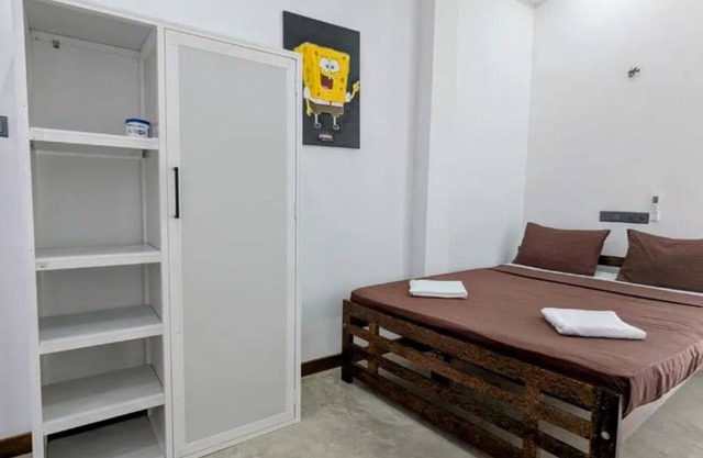 Skyy Villa - Budget Double Room