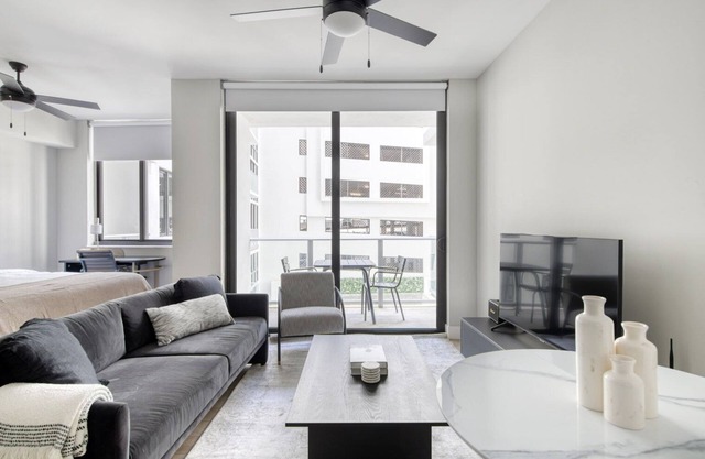 Sleek Downtown Fort Lauderdale Studio w/W/D, Pool & Gym, by Blueground