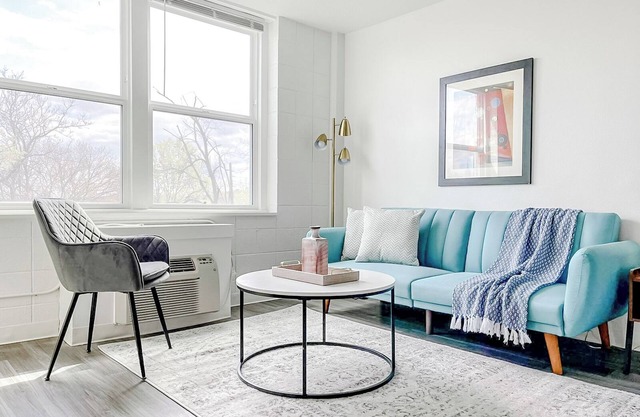 Sleepover: Updated 1BD/1BA + Gym - Cincinnati