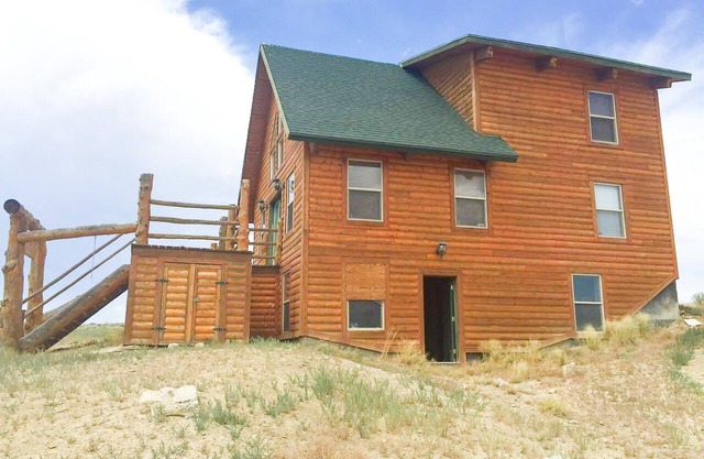 SLEEPS 11 ! BRAND NEW APARTMENT WITH STAINLESS STEEL APPLIANCES