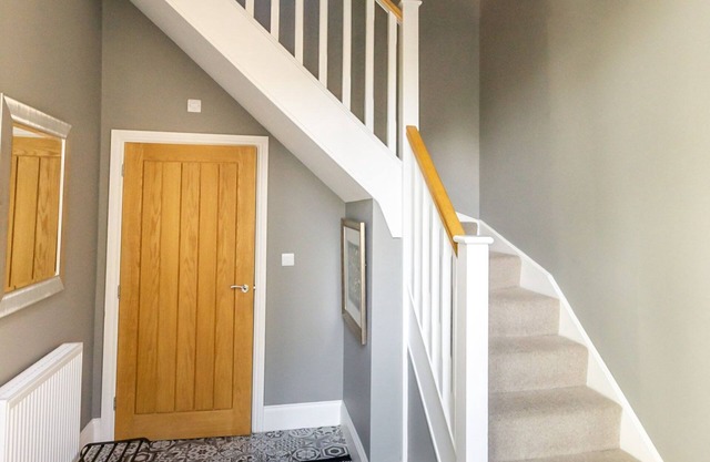 Sleeps 4 guests in 2 bedrooms