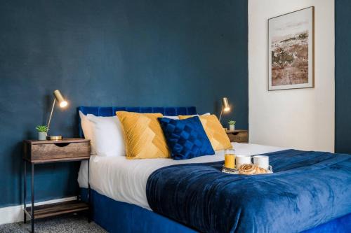 Sleeps 8 Ps5 Pool Table