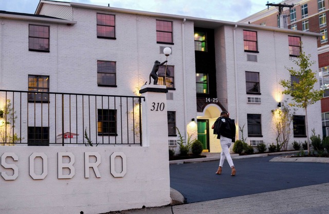 Sleeps 8 Stylish Sobro Suites, Walk to Dining, Drinks & More by Avantstay