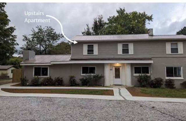 Sleeps 8, value packed, 2 baths, comfy