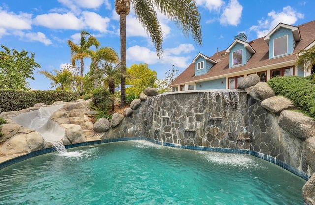 Slide & Splash Retreat with Two Pools!