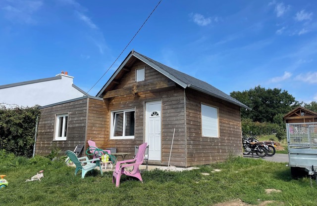 Small chalet near the sea