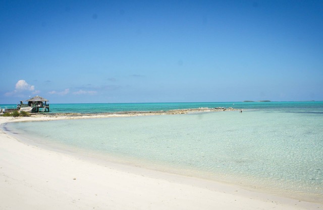 Small Hope Bay Lodge