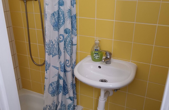 Small studio in Praguen30 minutes to the center by tram