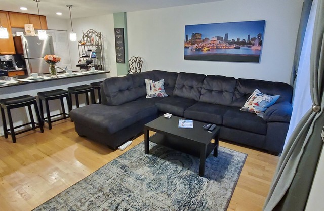 Smart Home in Logan Square by the 606 Trail