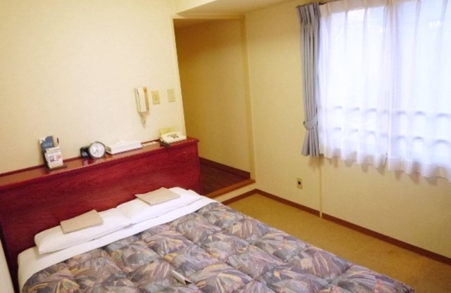 Smoking allowed Relaxing double room bed size 14/Kawasaki Kanagawa