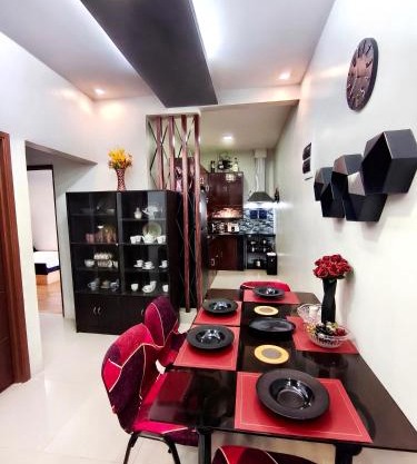 SNOW Apartment - Near Clark International Airport and Dinosaurs Island