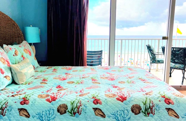 Snowbirds! FIRST Floor BEACHFRONT Condo near Pier Park. SKIP THE ELEVATORS!