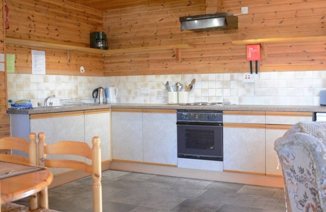 Snowgoose Apartments & Blacksmith Bunkhouse