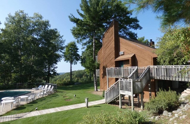 Snowshoe Sanctuary at Summit Village