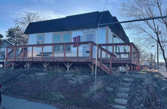 Soap Box n4BR house in Soap Lake WA