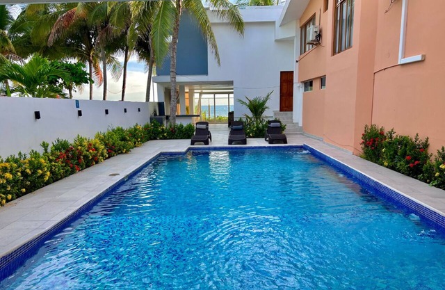 Sofy House