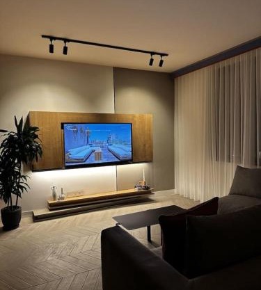Sol, 1BR Gemmayze