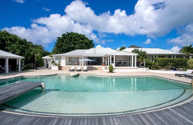 Sol E Luna in Terres Basses by Personal Villas - Newly Enlarged and Refurbished