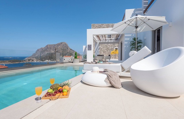 Sole | Mia Anasa - Luxury Suites