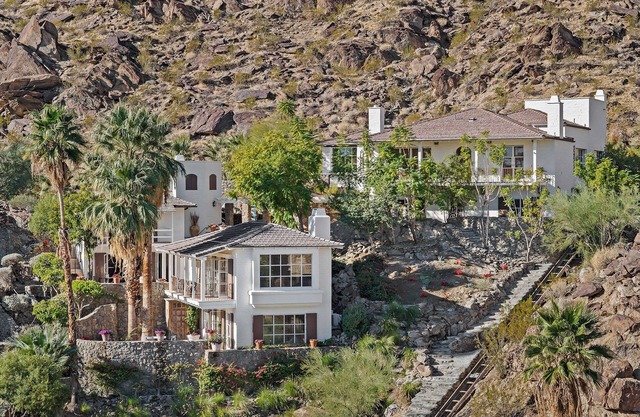 'Somerset Ranch' The Iconic Suzanne Somers Estate