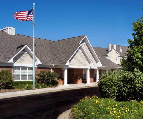 Sonesta ES Suites Chicago Waukegan Gurnee