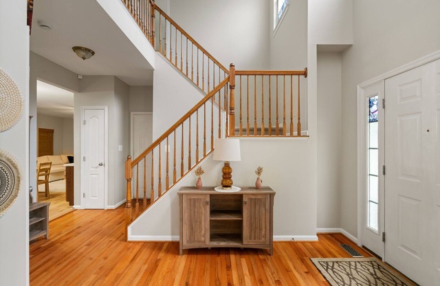 Songbird Haven by Bucolic Escapes, Midterm Stays Available