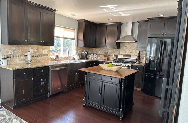 Sonoma County Wine Country Home 4b/2.5 5min to healdsburg