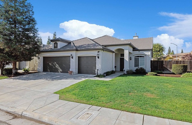 Sophisticated Contemporary Retreat@ Ft Washington